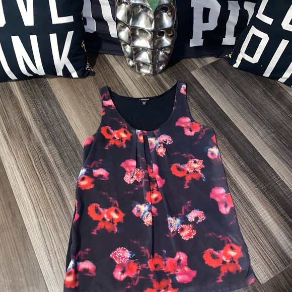 Express Black and Red Tank Top Floral Style - Picture 7 of 9
